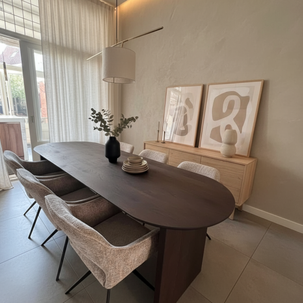 Oakline Living - Nova